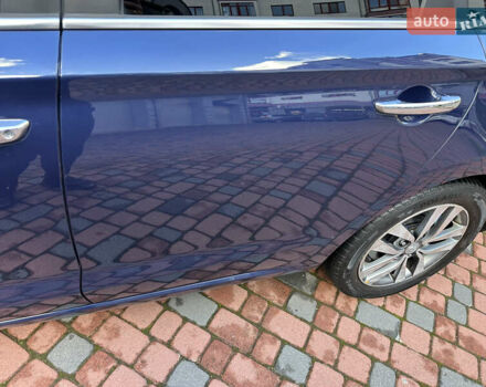 Синий Хендай i30, объемом двигателя 1.4 л и пробегом 205 тыс. км за 10950 $, фото 84 на Automoto.ua