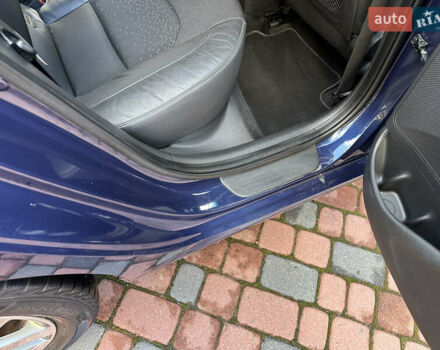 Синий Хендай i30, объемом двигателя 1.4 л и пробегом 205 тыс. км за 10950 $, фото 170 на Automoto.ua