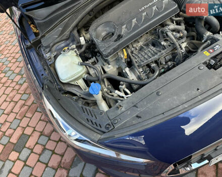 Синий Хендай i30, объемом двигателя 1.4 л и пробегом 205 тыс. км за 10950 $, фото 187 на Automoto.ua