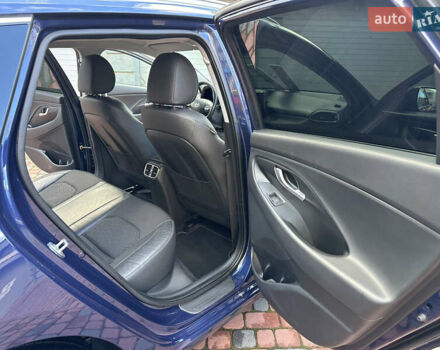 Синий Хендай i30, объемом двигателя 1.4 л и пробегом 205 тыс. км за 10950 $, фото 165 на Automoto.ua