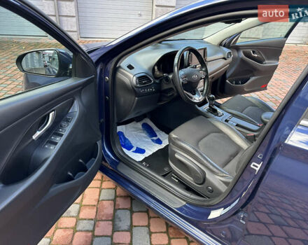 Синий Хендай i30, объемом двигателя 1.4 л и пробегом 205 тыс. км за 10950 $, фото 94 на Automoto.ua
