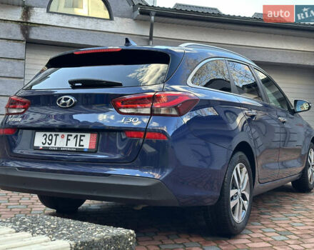 Синий Хендай i30, объемом двигателя 1.4 л и пробегом 205 тыс. км за 10950 $, фото 16 на Automoto.ua
