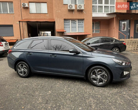 Синий Хендай i30, объемом двигателя 1.5 л и пробегом 49 тыс. км за 16500 $, фото 2 на Automoto.ua