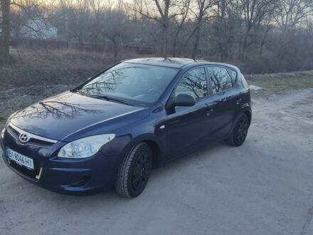 Синий Хендай i30, объемом двигателя 1.4 л и пробегом 185 тыс. км за 5000 $, фото 1 на Automoto.ua