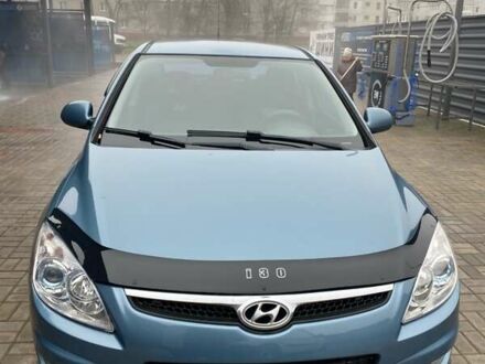 Синій Хендай i30, об'ємом двигуна 1.4 л та пробігом 194 тис. км за 5500 $, фото 1 на Automoto.ua