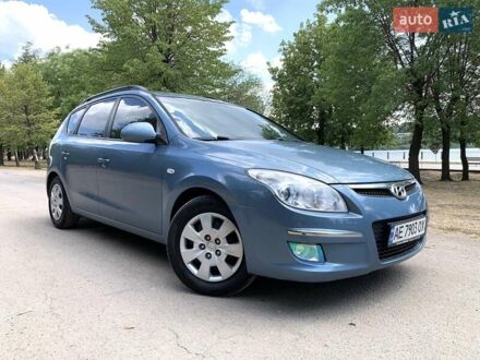 Синий Хендай i30, объемом двигателя 1.59 л и пробегом 230 тыс. км за 5800 $, фото 1 на Automoto.ua