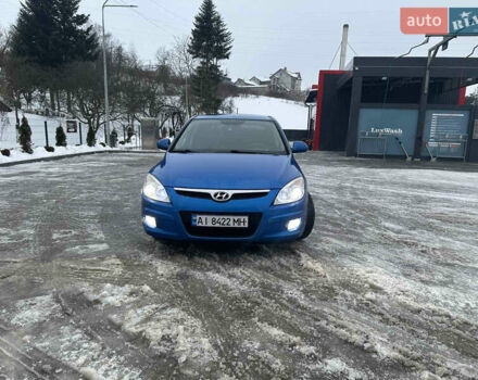 Синий Хендай i30, объемом двигателя 1.6 л и пробегом 243 тыс. км за 5950 $, фото 1 на Automoto.ua