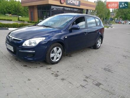Хендай i30 2008 у Сумах на Automoto.ua Синій Хендай i30, об'ємом двигуна 1.59 л та пробігом 221 тис. км за 5995 $, фото 1 на Automoto.ua