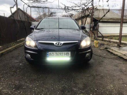 Хендай i30 2009 у Мукачеве на Automoto.ua Синій Хендай i30, об'ємом двигуна 1.6 л та пробігом 240 тис. км за 5400 $, фото 1 на Automoto.ua