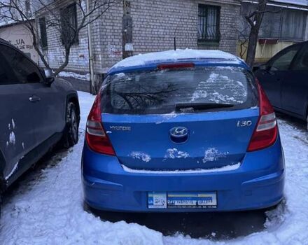 Синий Хендай i30, объемом двигателя 1.4 л и пробегом 270 тыс. км за 4700 $, фото 1 на Automoto.ua
