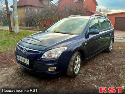 Синий Хендай i30, объемом двигателя 2 л и пробегом 157 тыс. км за 6600 $, фото 1 на Automoto.ua