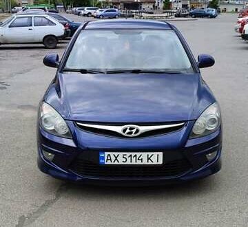 Хендай i30 2010 у Харкові на Automoto.ua Синій Хендай i30, об'ємом двигуна 1.4 л та пробігом 195 тис. км за 6000 $, фото 1 на Automoto.ua