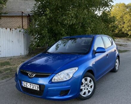 Синій Хендай i30, об'ємом двигуна 1.4 л та пробігом 200 тис. км за 2600 $, фото 1 на Automoto.ua