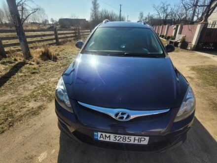 Синій Хендай i30, об'ємом двигуна 1 л та пробігом 257 тис. км за 7700 $, фото 1 на Automoto.ua