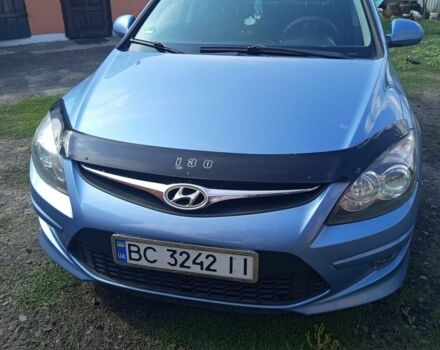 Синий Хендай i30, объемом двигателя 1.58 л и пробегом 215 тыс. км за 6800 $, фото 1 на Automoto.ua