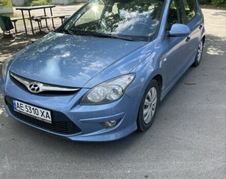 Синий Хендай i30, объемом двигателя 1.6 л и пробегом 235 тыс. км за 6500 $, фото 1 на Automoto.ua