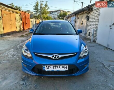 Синий Хендай i30, объемом двигателя 1.4 л и пробегом 150 тыс. км за 6800 $, фото 1 на Automoto.ua