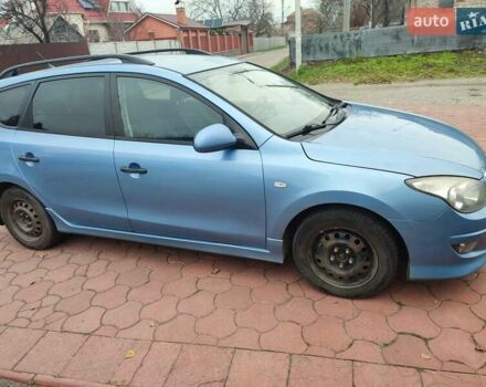 Синий Хендай i30, объемом двигателя 1.58 л и пробегом 274 тыс. км за 6500 $, фото 1 на Automoto.ua
