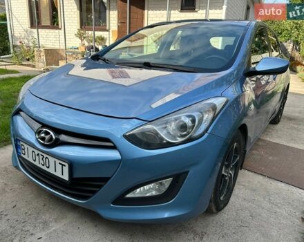 Синий Хендай i30, объемом двигателя 1.4 л и пробегом 212 тыс. км за 8000 $, фото 1 на Automoto.ua