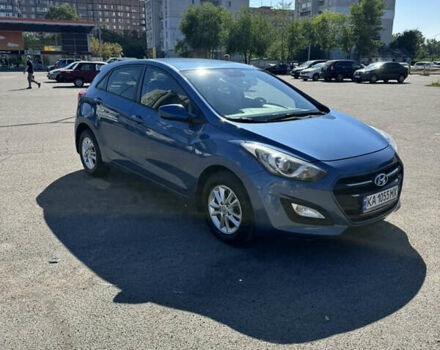 Синій Хендай i30, об'ємом двигуна 1.59 л та пробігом 154 тис. км за 12500 $, фото 1 на Automoto.ua
