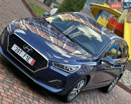 Синій Хендай i30, об'ємом двигуна 1.4 л та пробігом 205 тис. км за 10950 $, фото 1 на Automoto.ua