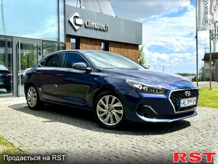 Хендай i30 2019 в Днепре (Днепропетровске) на Automoto.ua Синий Хендай i30, объемом двигателя 1.4 л и пробегом 22 тыс. км за 16999 $, фото 1 на Automoto.ua