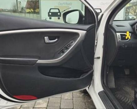 Белый Хендай i30 Wagon, объемом двигателя 1.6 л и пробегом 166 тыс. км за 8190 $, фото 11 на Automoto.ua
