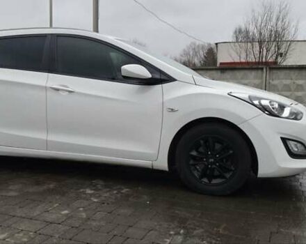 Белый Хендай i30 Wagon, объемом двигателя 1.6 л и пробегом 166 тыс. км за 8190 $, фото 3 на Automoto.ua