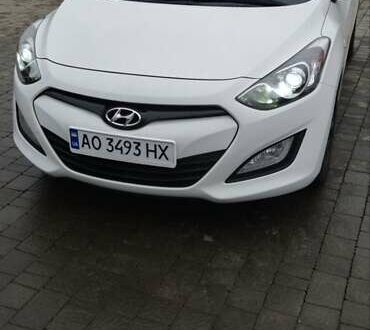 Белый Хендай i30 Wagon, объемом двигателя 1.6 л и пробегом 166 тыс. км за 8190 $, фото 1 на Automoto.ua