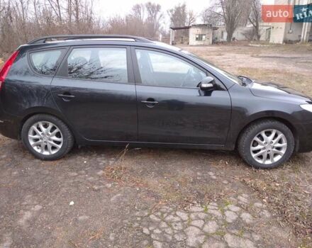 Чорний Хендай i30 Wagon, об'ємом двигуна 2 л та пробігом 176 тис. км за 7800 $, фото 12 на Automoto.ua