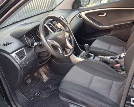 Черный Хендай i30 Wagon, объемом двигателя 1.4 л и пробегом 79 тыс. км за 10300 $, фото 5 на Automoto.ua