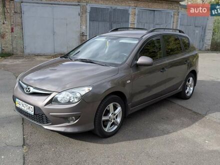 Хендай i30 Wagon 2011 в Киеве на Automoto.ua Коричневый Хендай i30 Wagon, объемом двигателя 1.6 л и пробегом 236 тыс. км за 7200 $, фото 1 на Automoto.ua