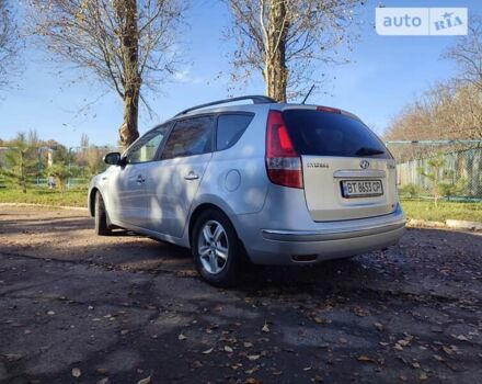 Сірий Хендай i30 Wagon, об'ємом двигуна 1.6 л та пробігом 228 тис. км за 7000 $, фото 3 на Automoto.ua