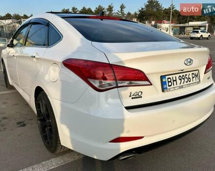 Білий Хендай і40, об'ємом двигуна 1.7 л та пробігом 217 тис. км за 10799 $, фото 16 на Automoto.ua