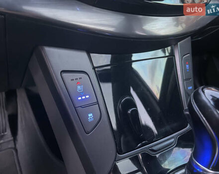 Белый Хендай и40, объемом двигателя 1.7 л и пробегом 204 тыс. км за 8700 $, фото 33 на Automoto.ua
