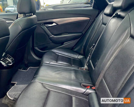 Белый Хендай и40, объемом двигателя 1.7 л и пробегом 202 тыс. км за 12300 $, фото 18 на Automoto.ua