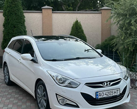 Белый Хендай и40, объемом двигателя 1.7 л и пробегом 204 тыс. км за 8700 $, фото 49 на Automoto.ua