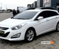 Белый Хендай и40, объемом двигателя 1.7 л и пробегом 337 тыс. км за 9790 $, фото 2 на Automoto.ua