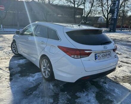 Белый Хендай и40, объемом двигателя 1.7 л и пробегом 232 тыс. км за 11200 $, фото 4 на Automoto.ua