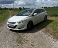 Белый Хендай и40, объемом двигателя 1.69 л и пробегом 269 тыс. км за 10500 $, фото 3 на Automoto.ua