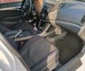 Белый Хендай и40, объемом двигателя 1.7 л и пробегом 333 тыс. км за 8500 $, фото 13 на Automoto.ua