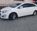 Белый Хендай и40, объемом двигателя 1.69 л и пробегом 245 тыс. км за 8100 $, фото 13 на Automoto.ua