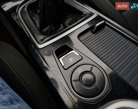 Белый Хендай и40, объемом двигателя 1.69 л и пробегом 245 тыс. км за 6999 $, фото 26 на Automoto.ua