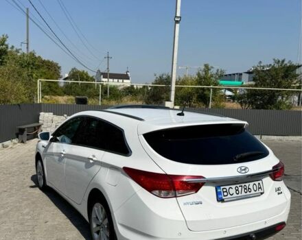 Белый Хендай и40, объемом двигателя 1.7 л и пробегом 266 тыс. км за 8600 $, фото 20 на Automoto.ua