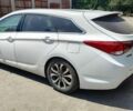 Белый Хендай и40, объемом двигателя 1.7 л и пробегом 290 тыс. км за 4700 $, фото 1 на Automoto.ua