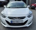 Белый Хендай и40, объемом двигателя 1.7 л и пробегом 223 тыс. км за 10200 $, фото 1 на Automoto.ua