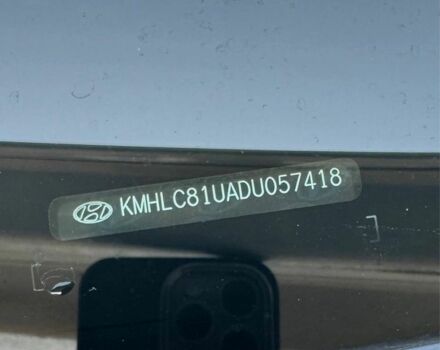 Белый Хендай и40, объемом двигателя 1.7 л и пробегом 266 тыс. км за 8600 $, фото 17 на Automoto.ua