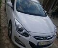 Белый Хендай и40, объемом двигателя 1.7 л и пробегом 110 тыс. км за 11815 $, фото 1 на Automoto.ua