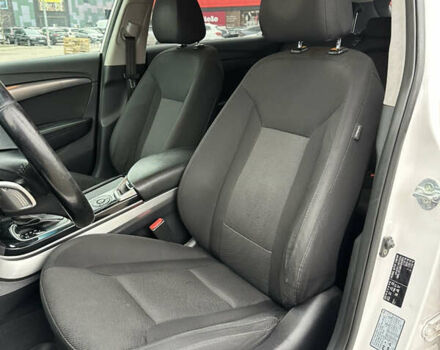 Белый Хендай и40, объемом двигателя 1.7 л и пробегом 184 тыс. км за 9950 $, фото 15 на Automoto.ua