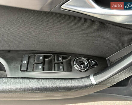 Білий Хендай і40, об'ємом двигуна 1.69 л та пробігом 184 тис. км за 11500 $, фото 17 на Automoto.ua